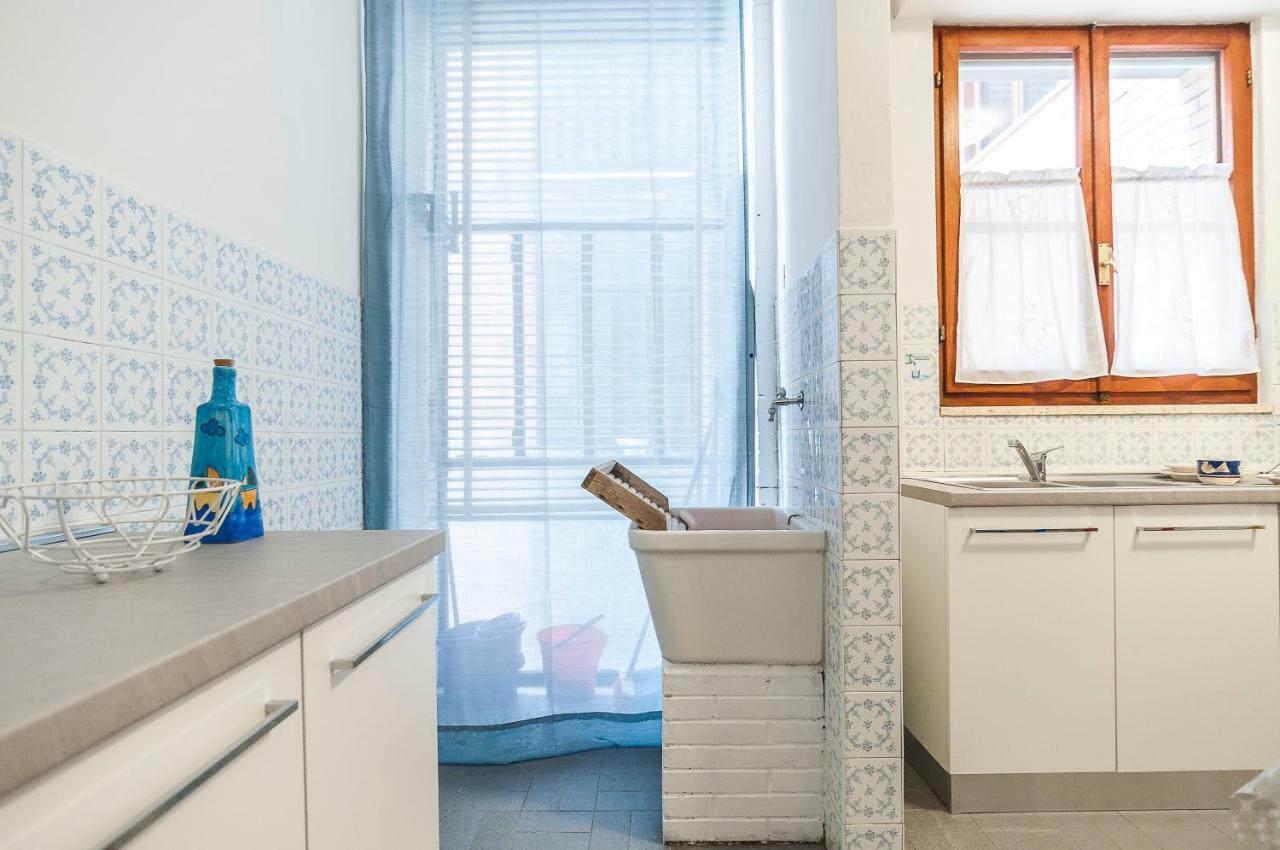 Appartement Casa Vacanza Flora à Sperlonga Extérieur photo